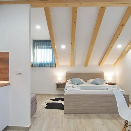 Sweet Escape - With Terrace And Sea View 2 Apartment
